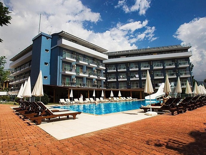 Monna Roza Beach Hotel photo